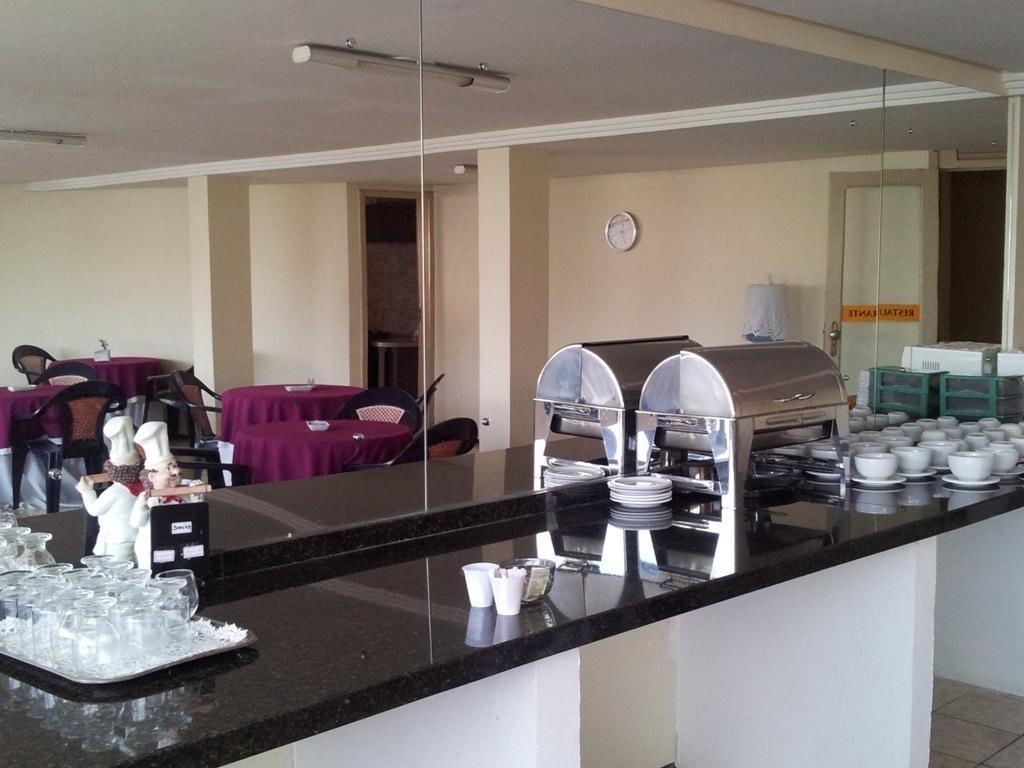 سوبرال Hugo Plaza Hotel المظهر الخارجي الصورة